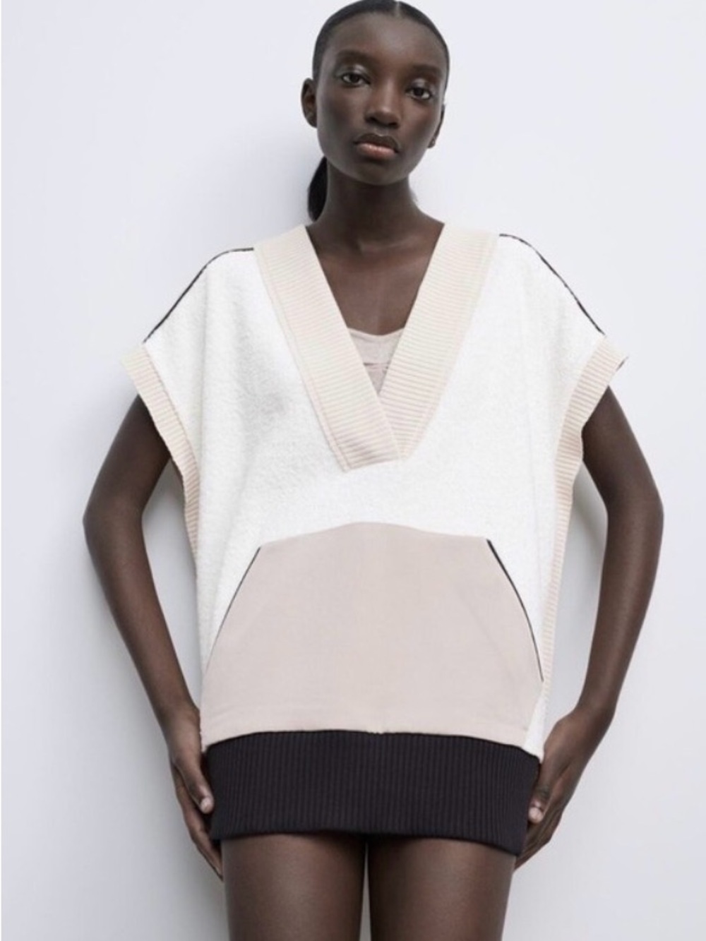 Zara Contrast Oversized Gilet Top Cream Black  M-L Blogger Favorite